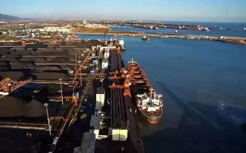 (期货直播室)双焦市场寒风凛冽：钢厂利润倒逼，产业链承压何时休？